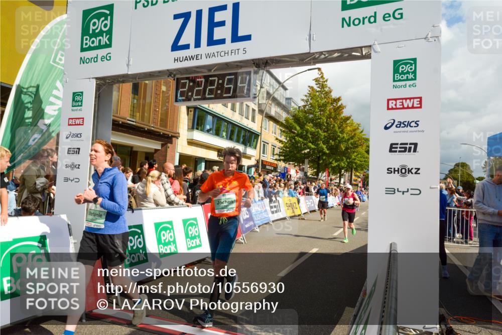 20.09.2026 - PSD Bank Halbmarathon LAZAROV Photography http://msf.ph/oto/10556930 20.09.2026 12:22:54 Ziel 1378, 1391, 1939, 2319, 2710, 3245, 3358, 3541, 4032 meine-sportfotos.de