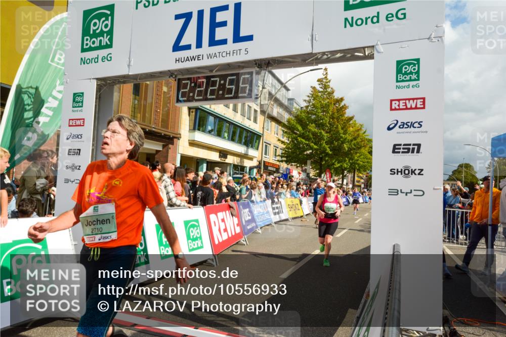 20.09.2026 - PSD Bank Halbmarathon LAZAROV Photography http://msf.ph/oto/10556933 20.09.2026 12:22:55 Ziel 1378, 1391, 1939, 2319, 2337, 2710, 3245, 3541, 4032 meine-sportfotos.de