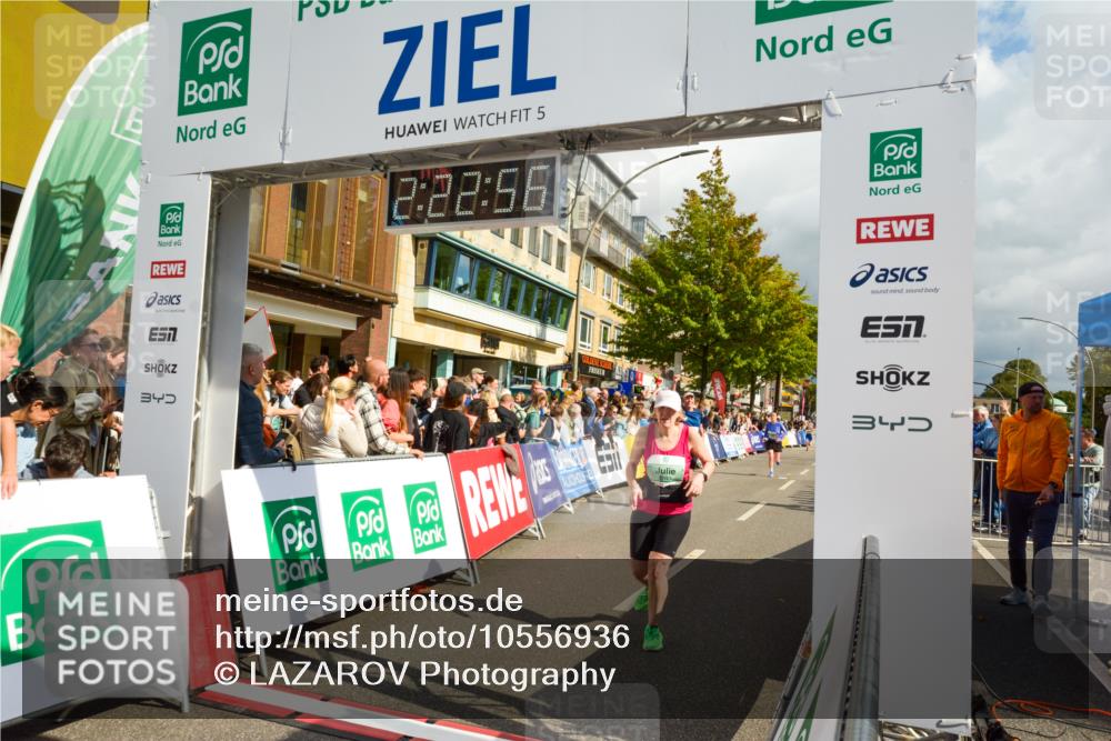 20.09.2026 - PSD Bank Halbmarathon LAZAROV Photography http://msf.ph/oto/10556936 20.09.2026 12:22:55 Ziel 1378, 1391, 1939, 2319, 2337, 2710, 3245, 3541, 4032 meine-sportfotos.de