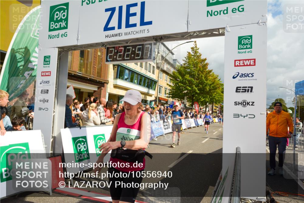 20.09.2026 - PSD Bank Halbmarathon LAZAROV Photography http://msf.ph/oto/10556940 20.09.2026 12:22:56 Ziel 1295, 1378, 1391, 1939, 2319, 2337, 2710, 3541, 4032, 4202 meine-sportfotos.de