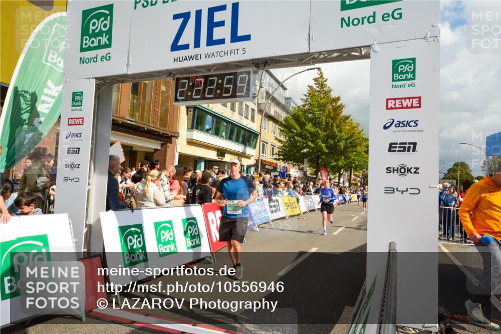 20.09.2026 - PSD Bank Halbmarathon LAZAROV Photography http://msf.ph/oto/10556946 20.09.2026 12:22:58 Ziel 1295, 1378, 1391, 2319, 2337, 2710, 3541, 4032, 4202 meine-sportfotos.de