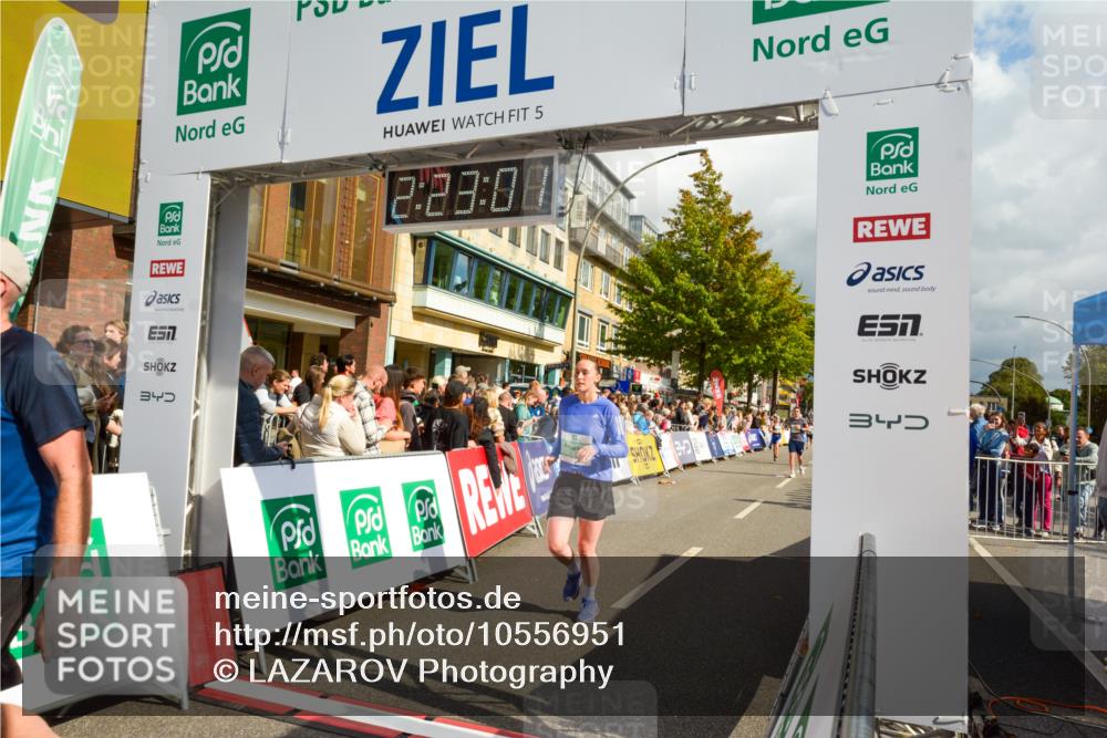 20.09.2026 - PSD Bank Halbmarathon LAZAROV Photography http://msf.ph/oto/10556951 20.09.2026 12:23:00 Ziel 1295, 1378, 1391, 2319, 2337, 2710, 3541, 4202 meine-sportfotos.de