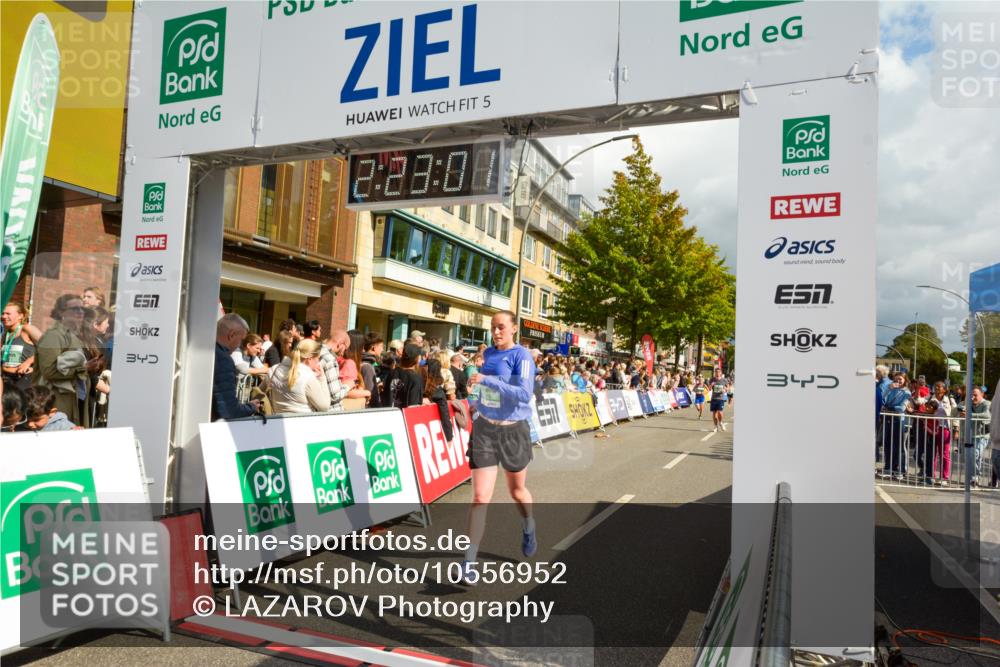 20.09.2026 - PSD Bank Halbmarathon LAZAROV Photography http://msf.ph/oto/10556952 20.09.2026 12:23:00 Ziel 1295, 1378, 1391, 2319, 2337, 2710, 3541, 4202 meine-sportfotos.de