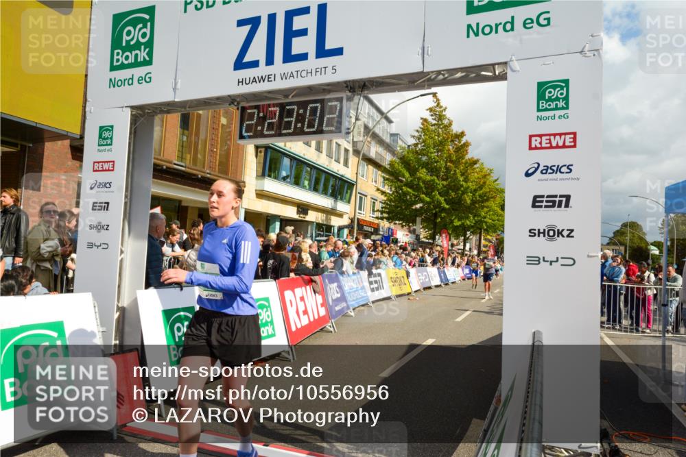 20.09.2026 - PSD Bank Halbmarathon LAZAROV Photography http://msf.ph/oto/10556956 20.09.2026 12:23:01 Ziel 1295, 1378, 1391, 2319, 2337, 4202 meine-sportfotos.de