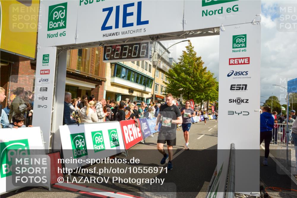 20.09.2026 - PSD Bank Halbmarathon LAZAROV Photography http://msf.ph/oto/10556971 20.09.2026 12:23:06 Ziel 1295, 1378, 2337, 2746, 4202, 4271, 4284 meine-sportfotos.de
