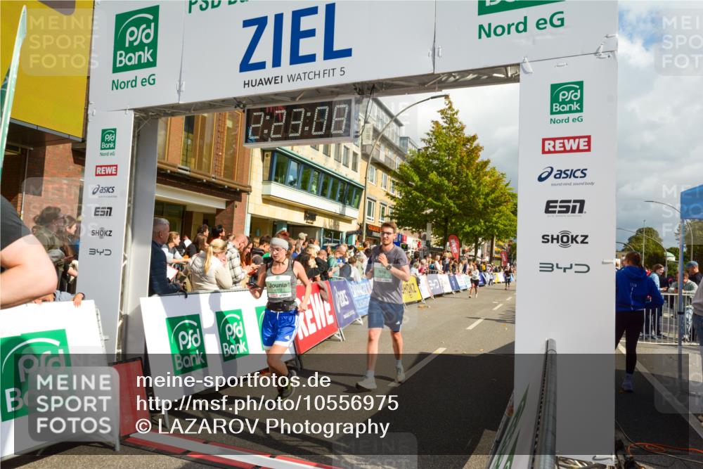 20.09.2026 - PSD Bank Halbmarathon LAZAROV Photography http://msf.ph/oto/10556975 20.09.2026 12:23:07 Ziel 1295, 1378, 2337, 2746, 2916, 4202, 4271, 4284 meine-sportfotos.de