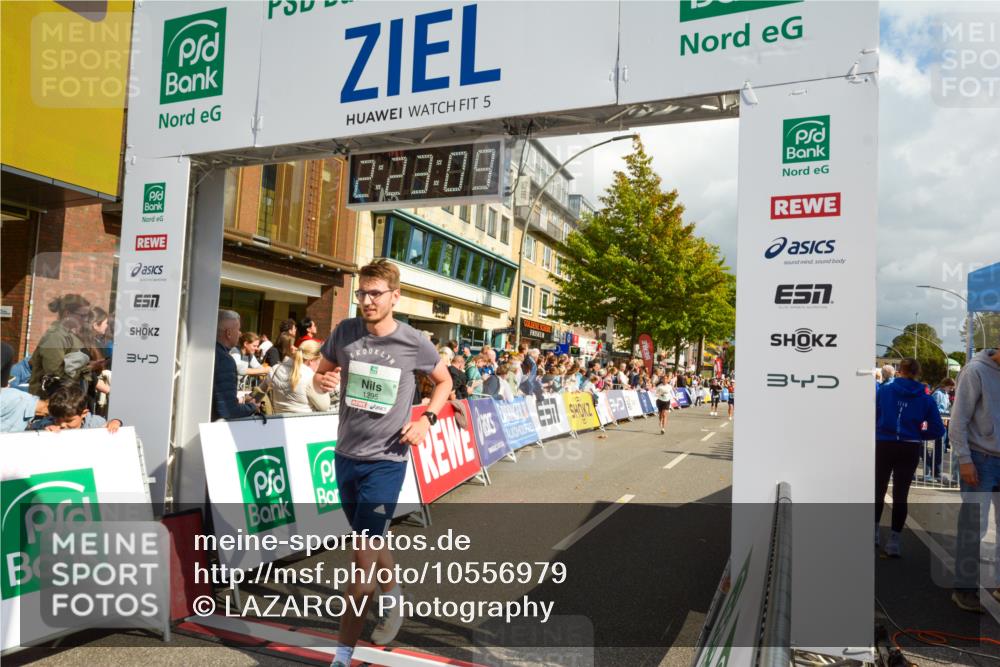 20.09.2026 - PSD Bank Halbmarathon LAZAROV Photography http://msf.ph/oto/10556979 20.09.2026 12:23:08 Ziel 1295, 2337, 2746, 2916, 4202, 4271, 4284 meine-sportfotos.de