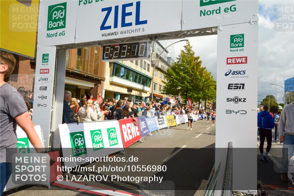 20.09.2026 - PSD Bank Halbmarathon LAZAROV Photography http://msf.ph/oto/10556980 20.09.2026 12:23:09 Ziel 1295, 2193, 2337, 2746, 2916, 4202, 4271, 4284 meine-sportfotos.de