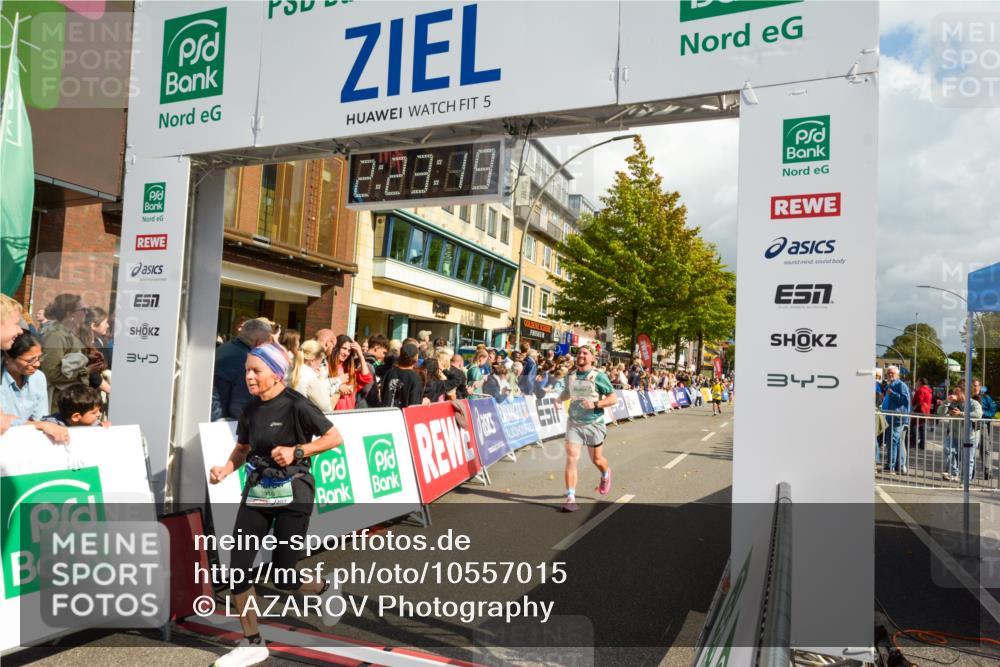 20.09.2026 - PSD Bank Halbmarathon LAZAROV Photography http://msf.ph/oto/10557015 20.09.2026 12:23:19 Ziel 2193, 2746, 2916, 4271, 4284, 4628, 4667 meine-sportfotos.de