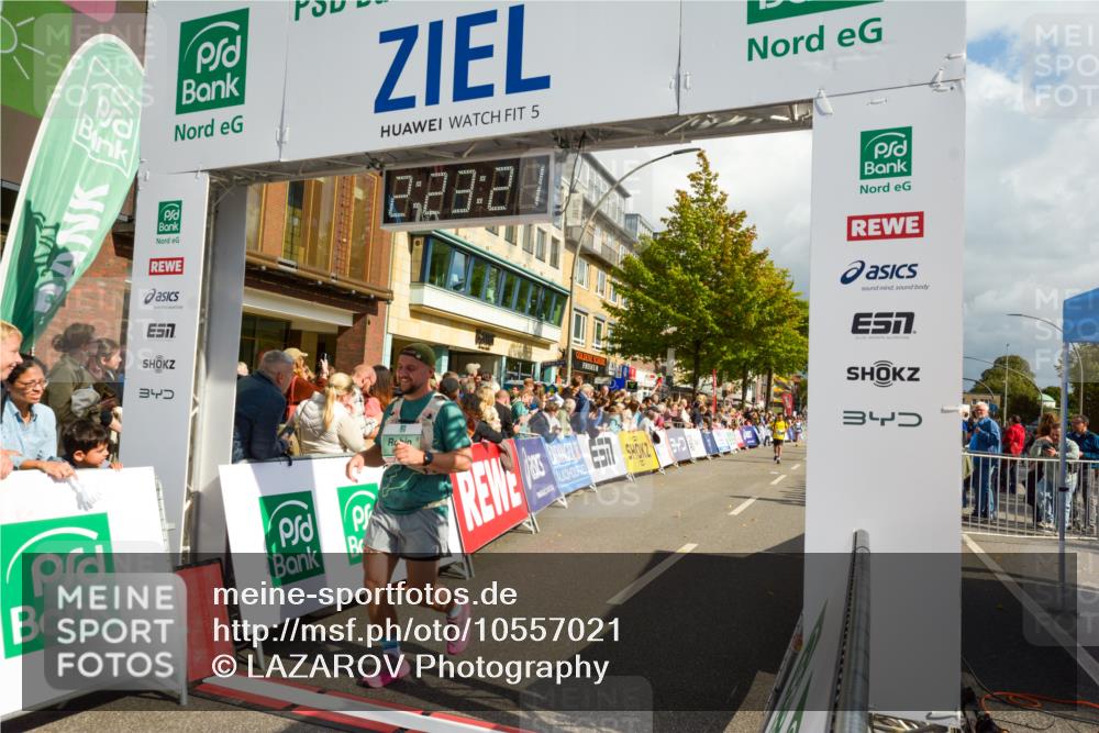 20.09.2026 - PSD Bank Halbmarathon LAZAROV Photography http://msf.ph/oto/10557021 20.09.2026 12:23:20 Ziel 1324, 2193, 2746, 2916, 3807, 4271, 4284, 4628, 4667 meine-sportfotos.de