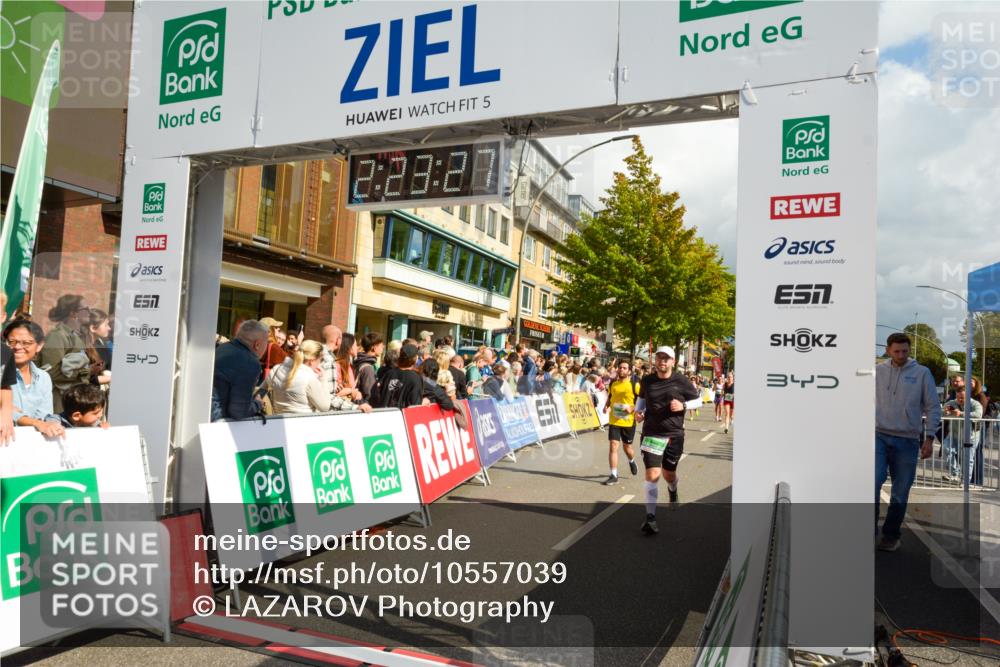20.09.2026 - PSD Bank Halbmarathon LAZAROV Photography http://msf.ph/oto/10557039 20.09.2026 12:23:27 Ziel 1324, 1884, 2193, 2384, 2624, 3650, 3807, 3978, 4517, 4628, 4667 meine-sportfotos.de