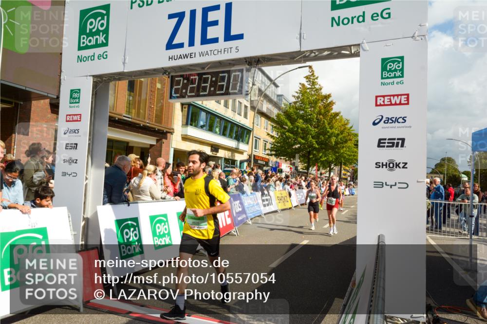 20.09.2026 - PSD Bank Halbmarathon LAZAROV Photography http://msf.ph/oto/10557054 20.09.2026 12:23:30 Ziel 1324, 1884, 2384, 2624, 3650, 3807, 3978, 4517, 4628, 4667 meine-sportfotos.de