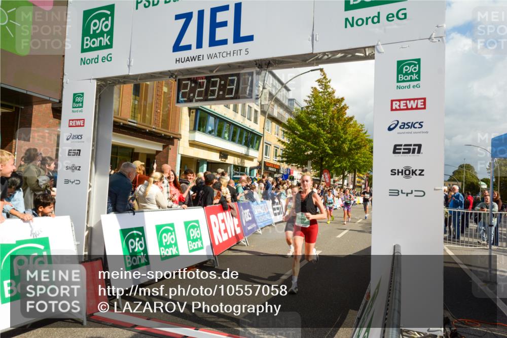 20.09.2026 - PSD Bank Halbmarathon LAZAROV Photography http://msf.ph/oto/10557058 20.09.2026 12:23:31 Ziel 1324, 1884, 2384, 2624, 3650, 3807, 3978, 4517, 4628, 4667 meine-sportfotos.de