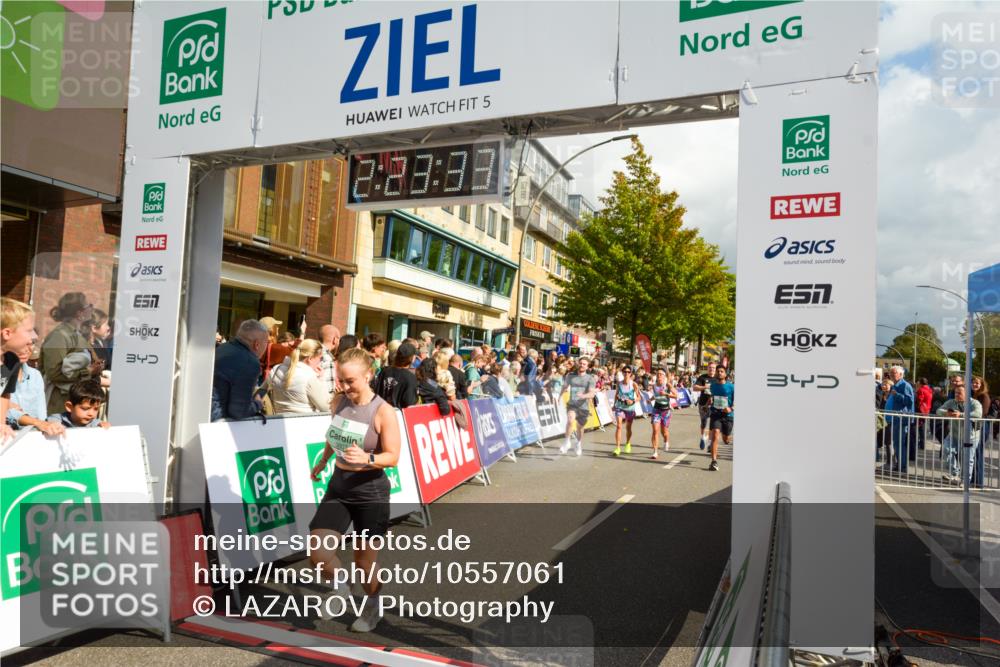 20.09.2026 - PSD Bank Halbmarathon LAZAROV Photography http://msf.ph/oto/10557061 20.09.2026 12:23:32 Ziel 1324, 1884, 1917, 1918, 2384, 2624, 3650, 3807, 3978, 4517, 4628, 4667 meine-sportfotos.de