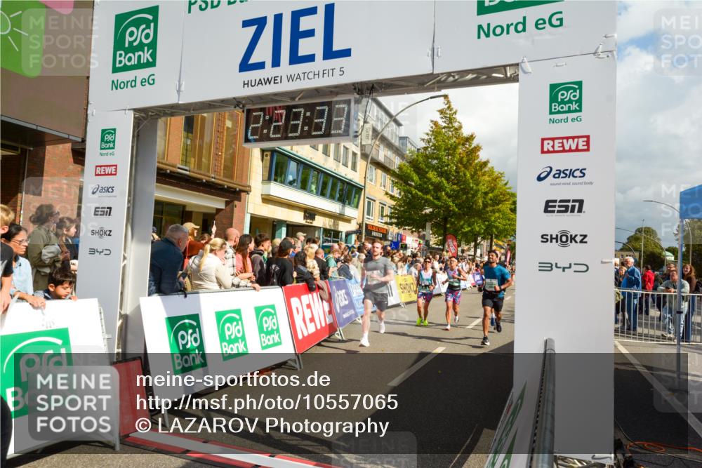 20.09.2026 - PSD Bank Halbmarathon LAZAROV Photography http://msf.ph/oto/10557065 20.09.2026 12:23:33 Ziel 1324, 1884, 1917, 1918, 2384, 2624, 3595, 3650, 3807, 3978, 4517, 4628, 4667 meine-sportfotos.de