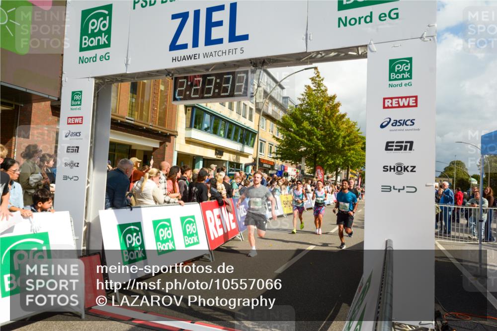 20.09.2026 - PSD Bank Halbmarathon LAZAROV Photography http://msf.ph/oto/10557066 20.09.2026 12:23:33 Ziel 1324, 1884, 1917, 1918, 2384, 2624, 3595, 3650, 3807, 3978, 4517, 4628, 4667 meine-sportfotos.de