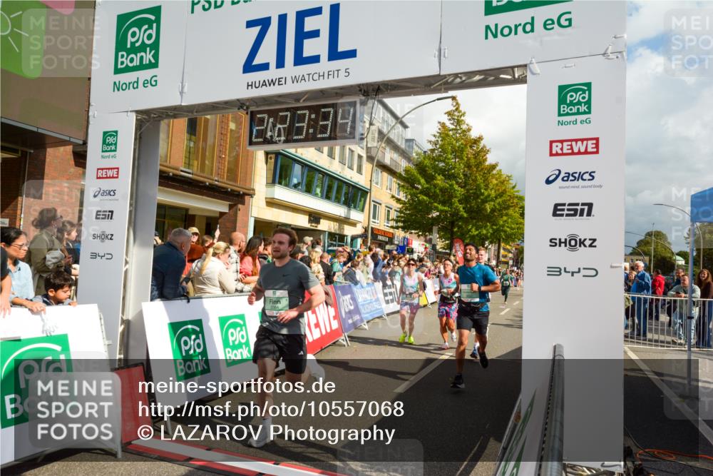 20.09.2026 - PSD Bank Halbmarathon LAZAROV Photography http://msf.ph/oto/10557068 20.09.2026 12:23:33 Ziel 1324, 1884, 1917, 1918, 2384, 2624, 3595, 3650, 3807, 3978, 4517, 4628, 4667 meine-sportfotos.de