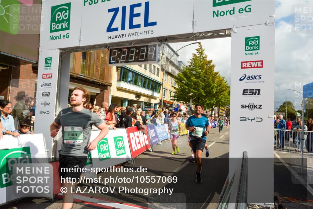 20.09.2026 - PSD Bank Halbmarathon LAZAROV Photography http://msf.ph/oto/10557069 20.09.2026 12:23:34 Ziel 1324, 1884, 1917, 1918, 2384, 2483, 2624, 3595, 3650, 3807, 3978, 4517, 4628, 4667 meine-sportfotos.de