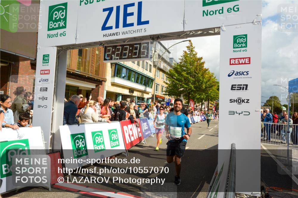 20.09.2026 - PSD Bank Halbmarathon LAZAROV Photography http://msf.ph/oto/10557070 20.09.2026 12:23:34 Ziel 1324, 1884, 1917, 1918, 2384, 2483, 2624, 3595, 3650, 3807, 3978, 4517, 4628, 4667 meine-sportfotos.de