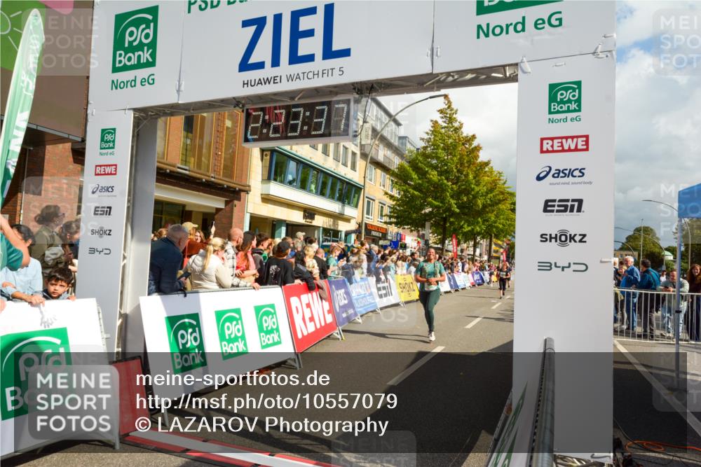 20.09.2026 - PSD Bank Halbmarathon LAZAROV Photography http://msf.ph/oto/10557079 20.09.2026 12:23:37 Ziel 1324, 1513, 1884, 1917, 1918, 2384, 2414, 2483, 2624, 3595, 3650, 3807, 3978, 4517 meine-sportfotos.de