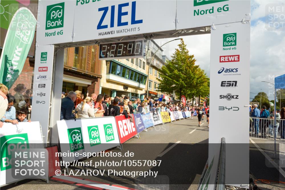 20.09.2026 - PSD Bank Halbmarathon LAZAROV Photography http://msf.ph/oto/10557087 20.09.2026 12:23:39 Ziel 1513, 1884, 1917, 1918, 2384, 2414, 2483, 2624, 3595, 3650, 3978, 4517 meine-sportfotos.de