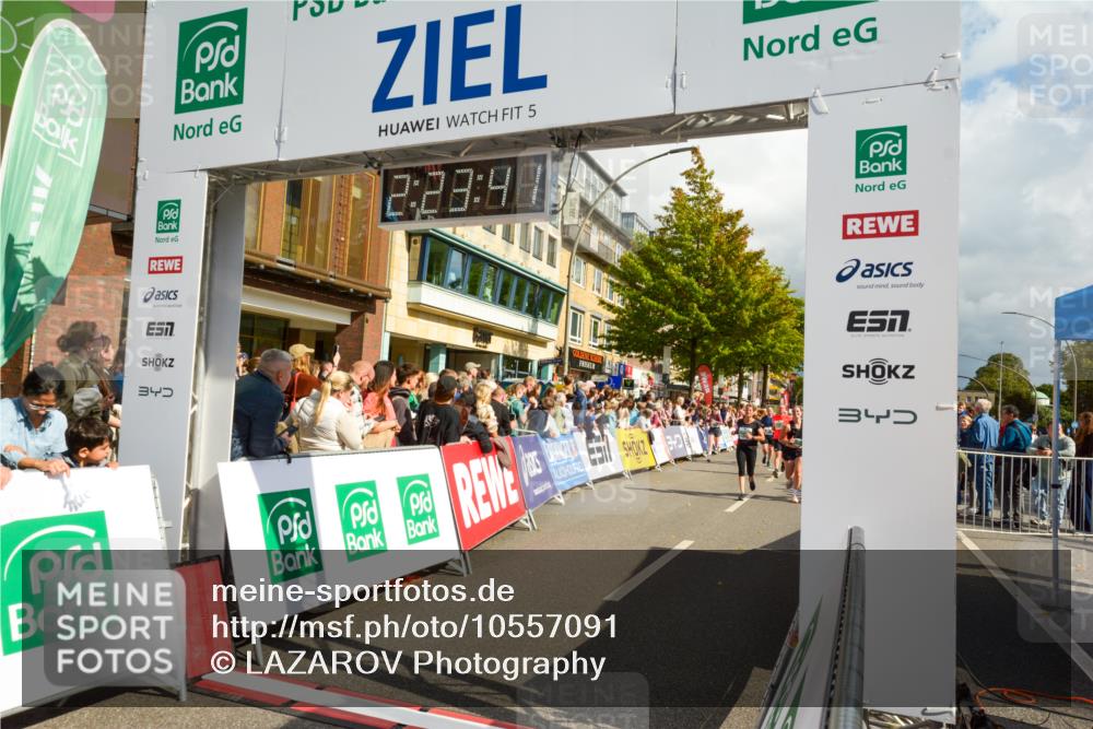 20.09.2026 - PSD Bank Halbmarathon LAZAROV Photography http://msf.ph/oto/10557091 20.09.2026 12:23:40 Ziel 1513, 1884, 1917, 1918, 2384, 2414, 2483, 2624, 3595, 3650, 3978, 4517 meine-sportfotos.de