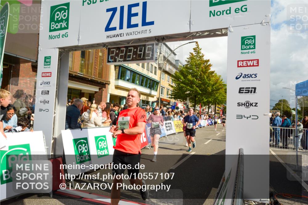 20.09.2026 - PSD Bank Halbmarathon LAZAROV Photography http://msf.ph/oto/10557107 20.09.2026 12:23:45 Ziel 1136, 1513, 1917, 1918, 1987, 2150, 2257, 2414, 2483, 2897, 3595 meine-sportfotos.de