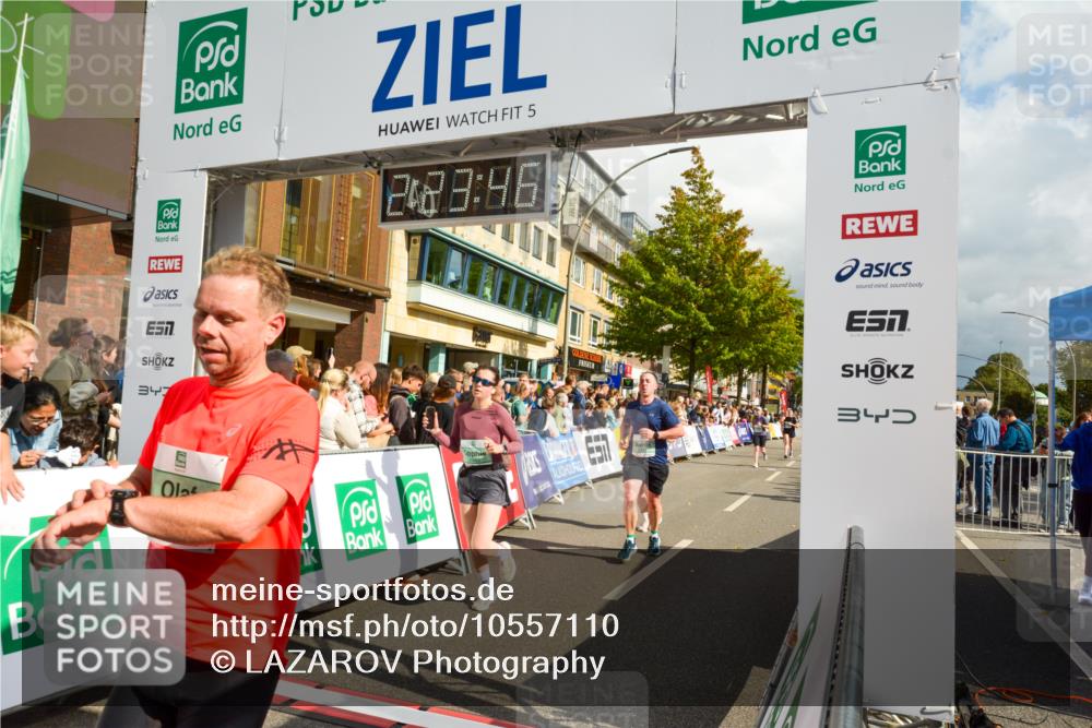 20.09.2026 - PSD Bank Halbmarathon LAZAROV Photography http://msf.ph/oto/10557110 20.09.2026 12:23:45 Ziel 1136, 1513, 1917, 1918, 1987, 2150, 2257, 2414, 2483, 2897, 3595 meine-sportfotos.de