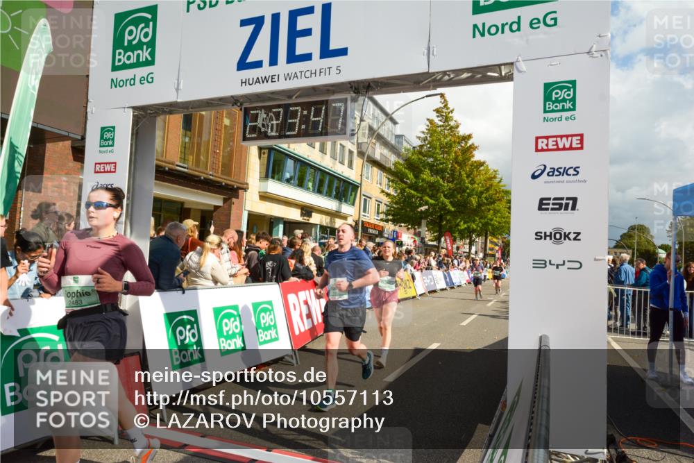20.09.2026 - PSD Bank Halbmarathon LAZAROV Photography http://msf.ph/oto/10557113 20.09.2026 12:23:46 Ziel 1136, 1513, 1917, 1918, 1987, 2150, 2257, 2414, 2483, 2897, 3595 meine-sportfotos.de