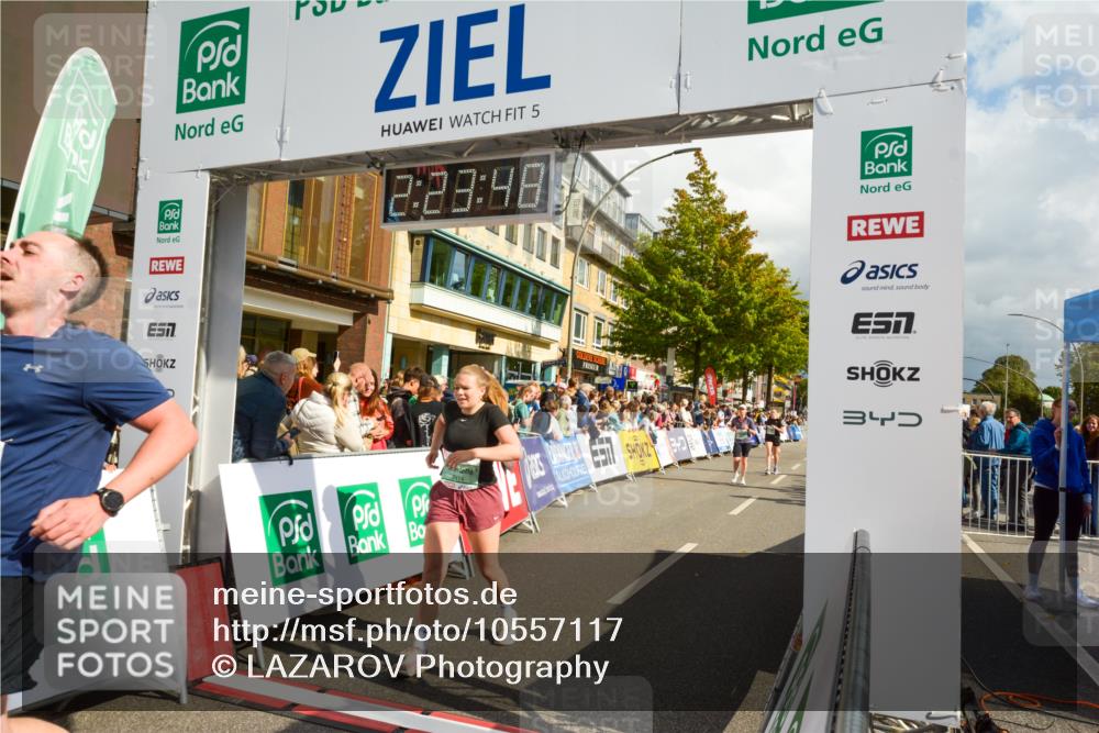 20.09.2026 - PSD Bank Halbmarathon LAZAROV Photography http://msf.ph/oto/10557117 20.09.2026 12:23:47 Ziel 1136, 1513, 1917, 1918, 1987, 2150, 2257, 2414, 2483, 2897, 3595 meine-sportfotos.de