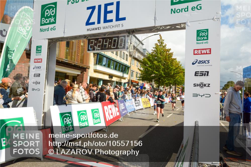 20.09.2026 - PSD Bank Halbmarathon LAZAROV Photography http://msf.ph/oto/10557156 20.09.2026 12:24:00 Ziel 1136, 1811, 1913, 2150, 2889, 3534, 3830 meine-sportfotos.de