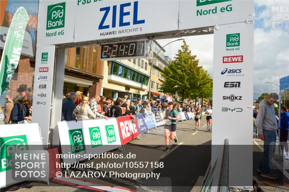 20.09.2026 - PSD Bank Halbmarathon LAZAROV Photography http://msf.ph/oto/10557158 20.09.2026 12:24:00 Ziel 1136, 1811, 1913, 2150, 2889, 3534, 3830 meine-sportfotos.de