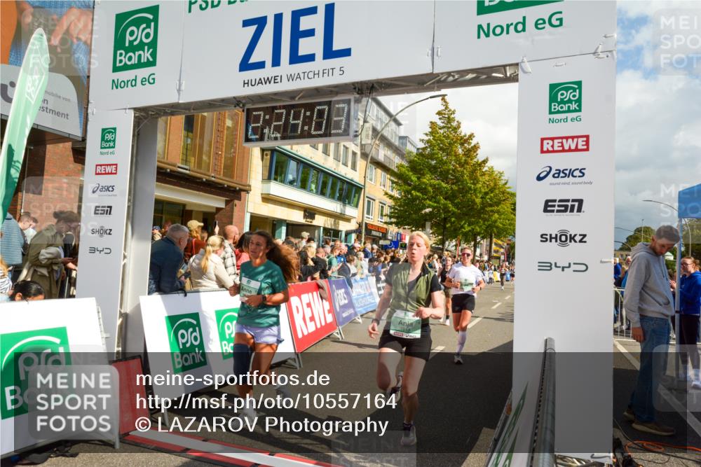 20.09.2026 - PSD Bank Halbmarathon LAZAROV Photography http://msf.ph/oto/10557164 20.09.2026 12:24:03 Ziel 1578, 1811, 1913, 2889, 3534, 3830 meine-sportfotos.de
