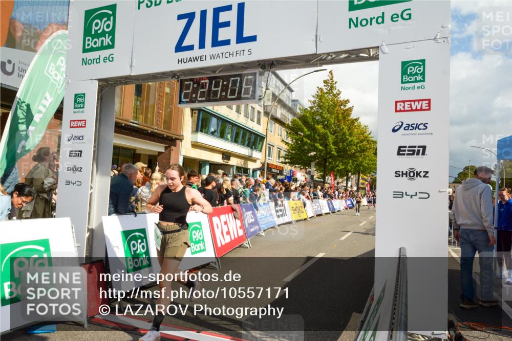 20.09.2026 - PSD Bank Halbmarathon LAZAROV Photography http://msf.ph/oto/10557171 20.09.2026 12:24:05 Ziel 1578, 1608, 1811, 1913, 2112, 2664, 2889, 3534, 3830 meine-sportfotos.de