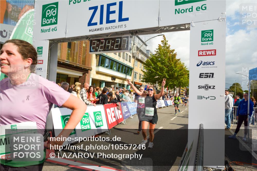 20.09.2026 - PSD Bank Halbmarathon LAZAROV Photography http://msf.ph/oto/10557246 20.09.2026 12:24:27 Ziel 1573, 1734, 1794, 1832, 2107, 2960, 3517, 4713 meine-sportfotos.de