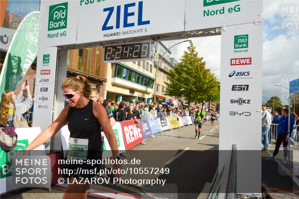 20.09.2026 - PSD Bank Halbmarathon LAZAROV Photography http://msf.ph/oto/10557249 20.09.2026 12:24:28 Ziel 1573, 1794, 1832, 2107, 2960, 3517, 4034, 4713 meine-sportfotos.de