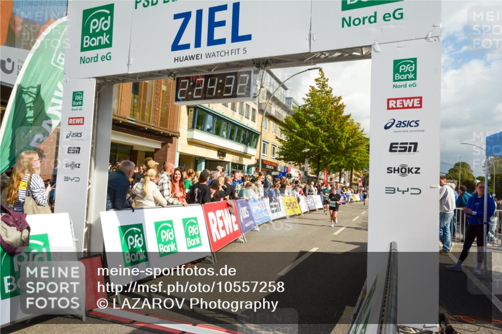 20.09.2026 - PSD Bank Halbmarathon LAZAROV Photography http://msf.ph/oto/10557258 20.09.2026 12:24:32 Ziel 1573, 1644, 1794, 1832, 1857, 2107, 2289, 2442, 3517, 4034, 4713 meine-sportfotos.de