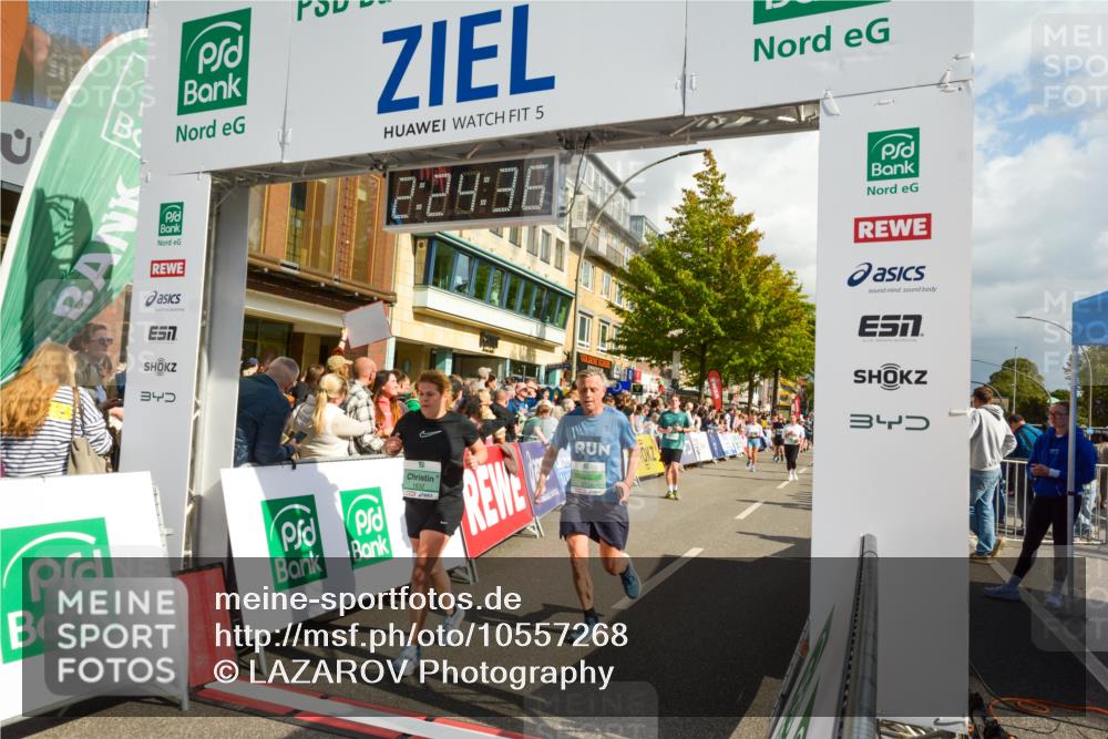 20.09.2026 - PSD Bank Halbmarathon LAZAROV Photography http://msf.ph/oto/10557268 20.09.2026 12:24:35 Ziel 1161, 1644, 1688, 1768, 1832, 1857, 2289, 2442, 3453, 3517, 3533, 4034, 4332, 4713 meine-sportfotos.de