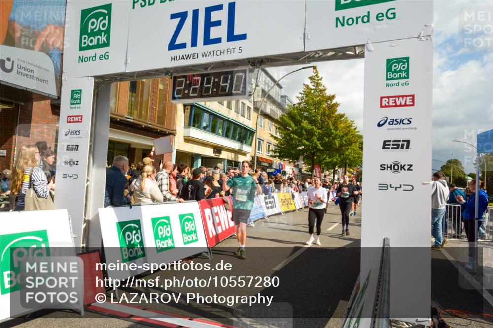 20.09.2026 - PSD Bank Halbmarathon LAZAROV Photography http://msf.ph/oto/10557280 20.09.2026 12:24:39 Ziel 1009, 1161, 1439, 1644, 1688, 1768, 1832, 1857, 2083, 2167, 2289, 2442, 3419, 3453, 3533, 4034, 4077, 4332, 4713 meine-sportfotos.de