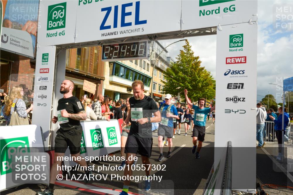 20.09.2026 - PSD Bank Halbmarathon LAZAROV Photography http://msf.ph/oto/10557302 20.09.2026 12:24:45 Ziel 1009, 1033, 1043, 1161, 1242, 1439, 1503, 1644, 1654, 1688, 1768, 1857, 1932, 2083, 2135, 2167, 2207, 2289, 2442, 2452, 2658, 3419, 3453, 3533, 3756, 4034, 4077, 4190, 4332 meine-sportfotos.de