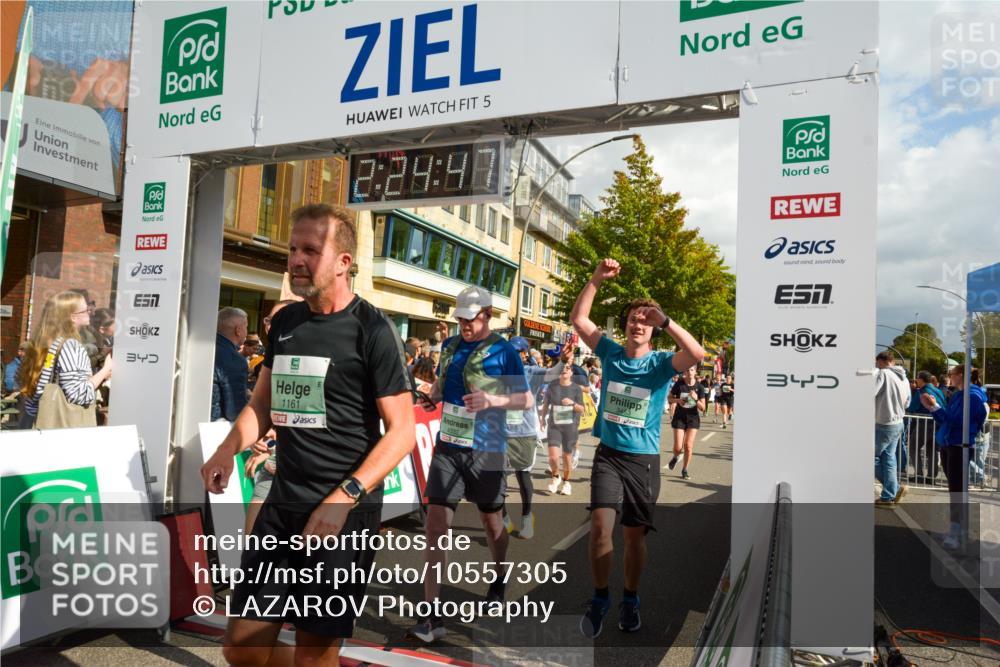20.09.2026 - PSD Bank Halbmarathon LAZAROV Photography http://msf.ph/oto/10557305 20.09.2026 12:24:46 Ziel 1009, 1033, 1043, 1161, 1242, 1439, 1503, 1644, 1654, 1688, 1768, 1857, 1932, 2083, 2135, 2167, 2207, 2289, 2442, 2452, 2658, 3419, 3453, 3533, 3756, 4034, 4077, 4190, 4332 meine-sportfotos.de