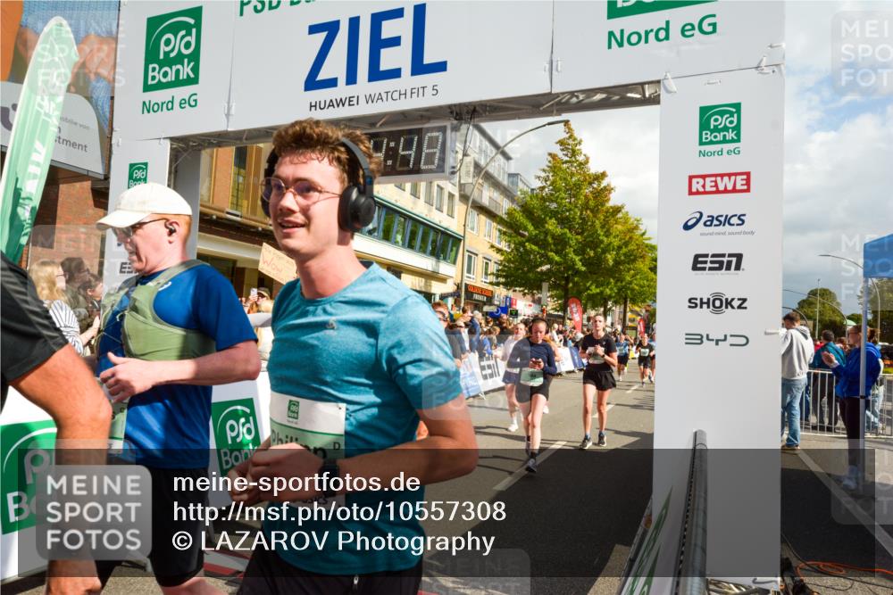 20.09.2026 - PSD Bank Halbmarathon LAZAROV Photography http://msf.ph/oto/10557308 20.09.2026 12:24:47 Ziel 1009, 1033, 1043, 1161, 1242, 1439, 1503, 1633, 1644, 1654, 1688, 1768, 1857, 1932, 2083, 2135, 2167, 2207, 2289, 2328, 2442, 2452, 2596, 2658, 2798, 3419, 3453, 3510, 3533, 3756, 4077, 4190, 4332 meine-sportfotos.de