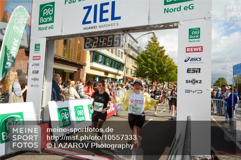 20.09.2026 - PSD Bank Halbmarathon LAZAROV Photography http://msf.ph/oto/10557333 20.09.2026 12:24:54 Ziel 1009, 1033, 1043, 1134, 1242, 1439, 1503, 1633, 1654, 1932, 2083, 2135, 2167, 2207, 2294, 2328, 2452, 2596, 2658, 2798, 3419, 3510, 3756, 4077, 4190, 4663 meine-sportfotos.de