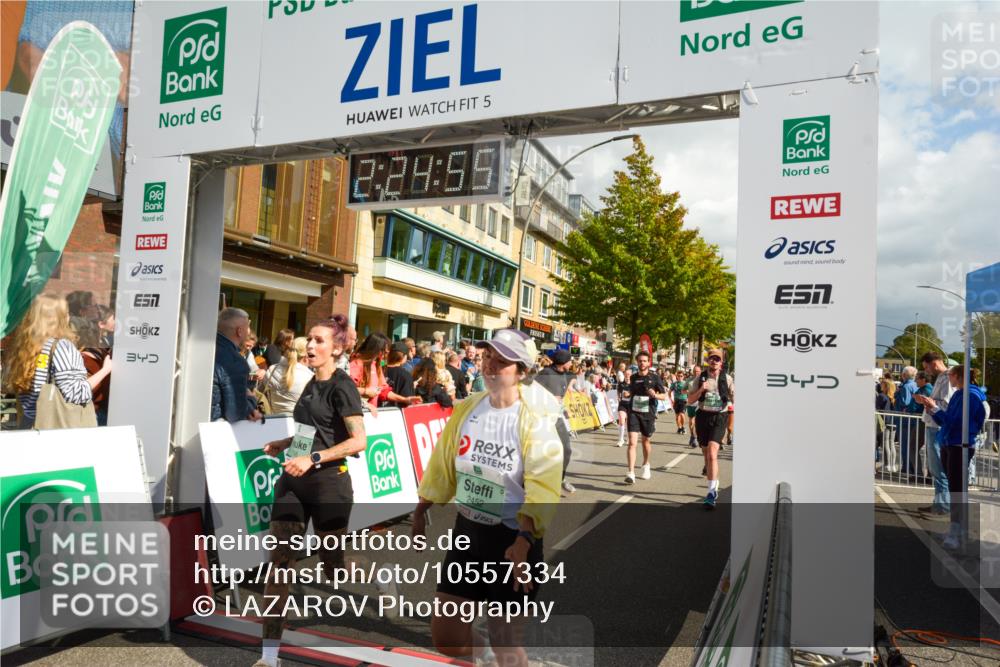 20.09.2026 - PSD Bank Halbmarathon LAZAROV Photography http://msf.ph/oto/10557334 20.09.2026 12:24:54 Ziel 1009, 1033, 1043, 1134, 1242, 1439, 1503, 1633, 1654, 1932, 2083, 2135, 2167, 2207, 2294, 2328, 2452, 2596, 2658, 2798, 3419, 3510, 3756, 4077, 4190, 4663 meine-sportfotos.de