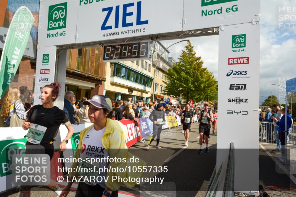 20.09.2026 - PSD Bank Halbmarathon LAZAROV Photography http://msf.ph/oto/10557335 20.09.2026 12:24:55 Ziel 1009, 1033, 1043, 1134, 1242, 1439, 1503, 1633, 1654, 1932, 2135, 2207, 2294, 2328, 2452, 2596, 2658, 2798, 3510, 3756, 4077, 4190, 4663 meine-sportfotos.de