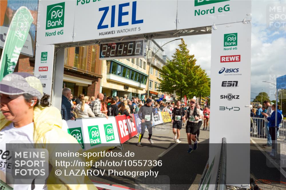 20.09.2026 - PSD Bank Halbmarathon LAZAROV Photography http://msf.ph/oto/10557336 20.09.2026 12:24:55 Ziel 1009, 1033, 1043, 1134, 1242, 1439, 1503, 1633, 1654, 1932, 2135, 2207, 2294, 2328, 2452, 2596, 2658, 2798, 3510, 3756, 4077, 4190, 4663 meine-sportfotos.de