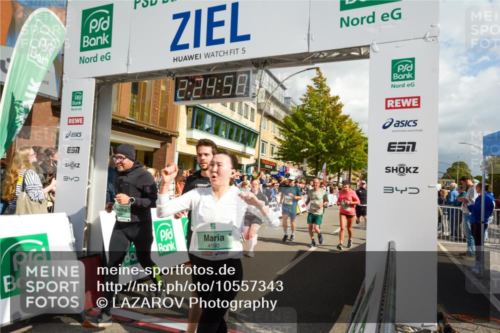 20.09.2026 - PSD Bank Halbmarathon LAZAROV Photography http://msf.ph/oto/10557343 20.09.2026 12:24:57 Ziel 1033, 1043, 1134, 1242, 1503, 1633, 1654, 1932, 2135, 2207, 2294, 2328, 2452, 2596, 2658, 2798, 3510, 3756, 4190, 4663 meine-sportfotos.de