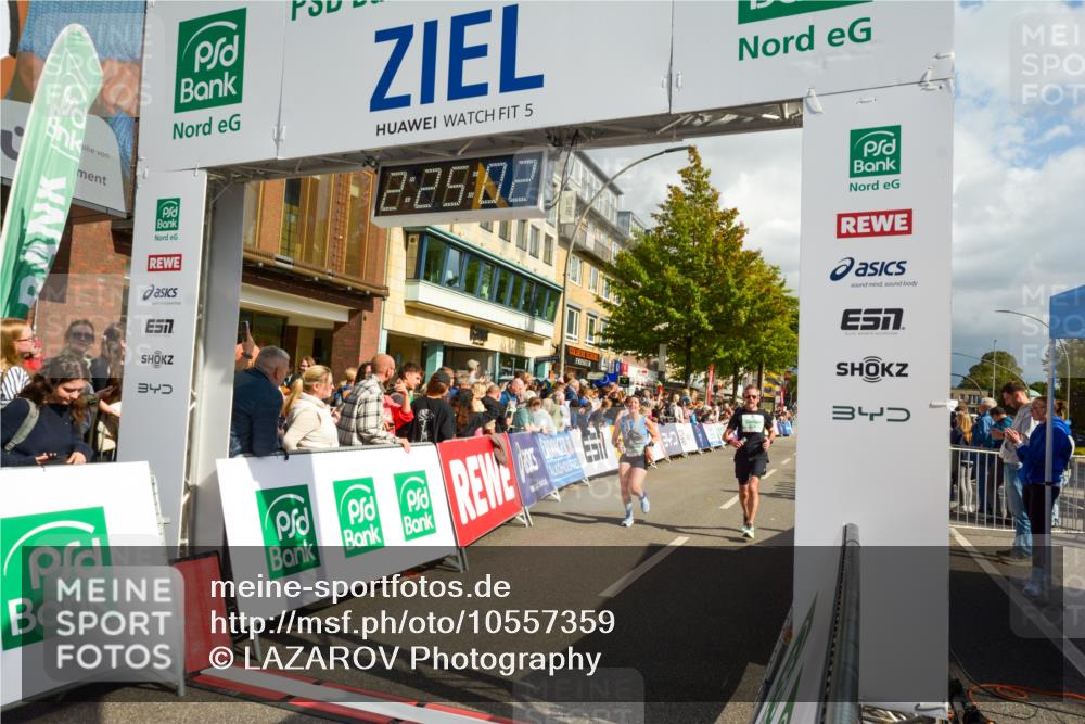 20.09.2026 - PSD Bank Halbmarathon LAZAROV Photography http://msf.ph/oto/10557359 20.09.2026 12:25:02 Ziel 1134, 1633, 1654, 2135, 2294, 2328, 2596, 2658, 2798, 3510, 4190, 4663 meine-sportfotos.de