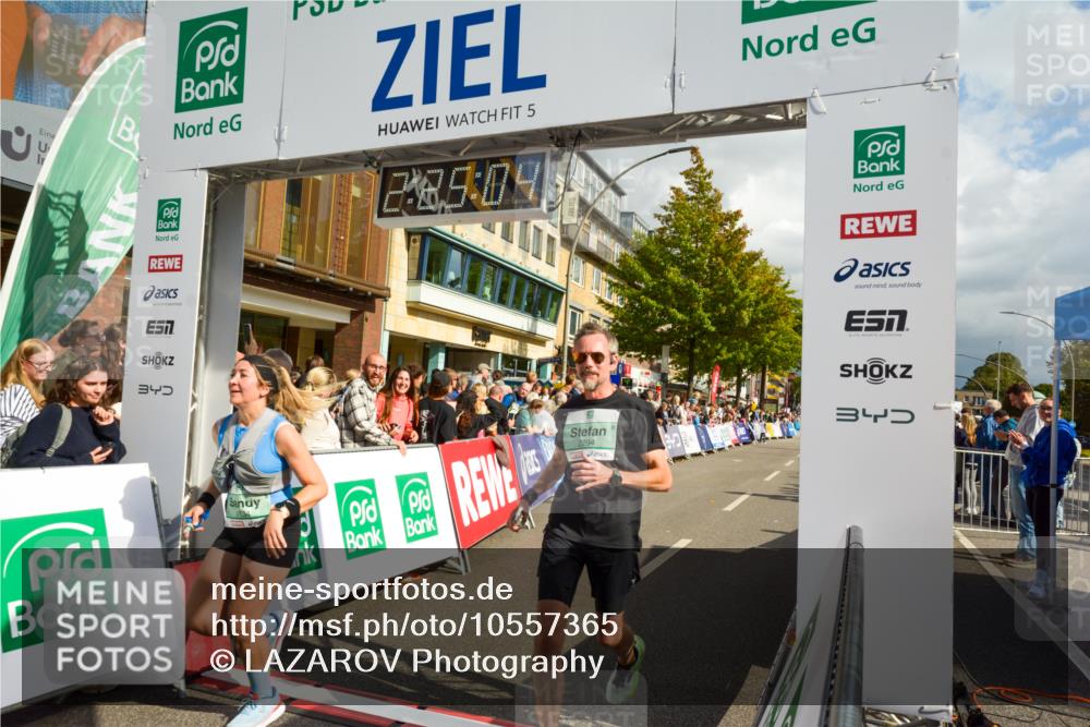 20.09.2026 - PSD Bank Halbmarathon LAZAROV Photography http://msf.ph/oto/10557365 20.09.2026 12:25:04 Ziel 1134, 1633, 2294, 2328, 2596, 2798, 3510, 4663 meine-sportfotos.de