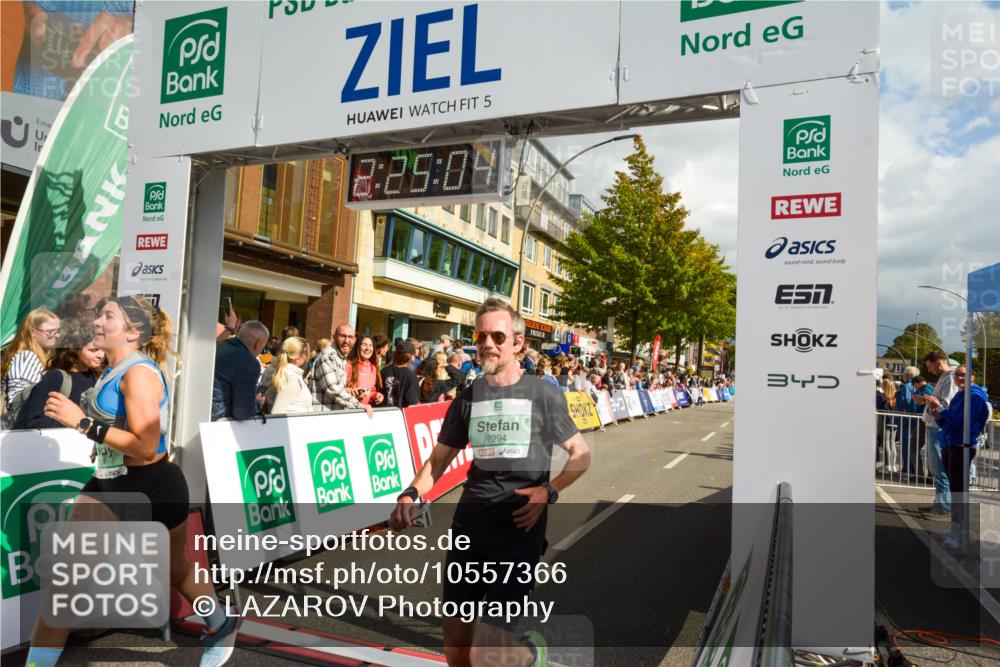 20.09.2026 - PSD Bank Halbmarathon LAZAROV Photography http://msf.ph/oto/10557366 20.09.2026 12:25:04 Ziel 1134, 1633, 2294, 2328, 2596, 2798, 3510, 4663 meine-sportfotos.de